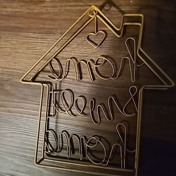 Home Sweet Home Sign - Picture 2 of 4